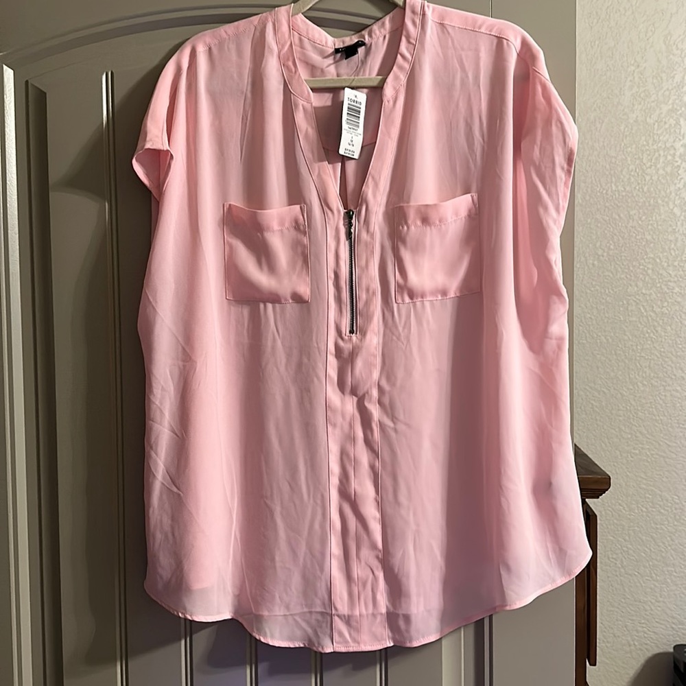 NWT Torrid Georgette Zip-Front Dolman Blouse Blush Size 1